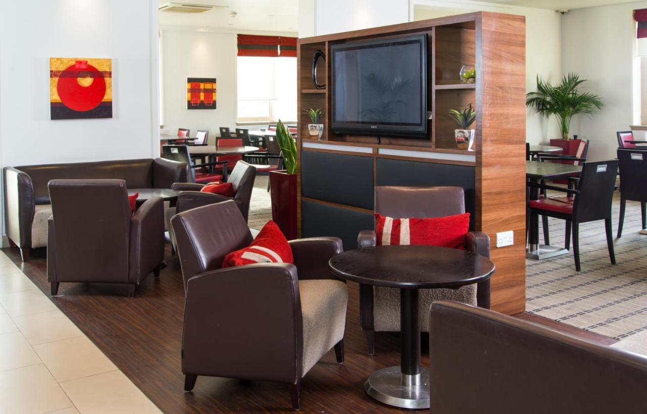 Holiday Inn Express London - Dartford By Ihg Extérieur photo