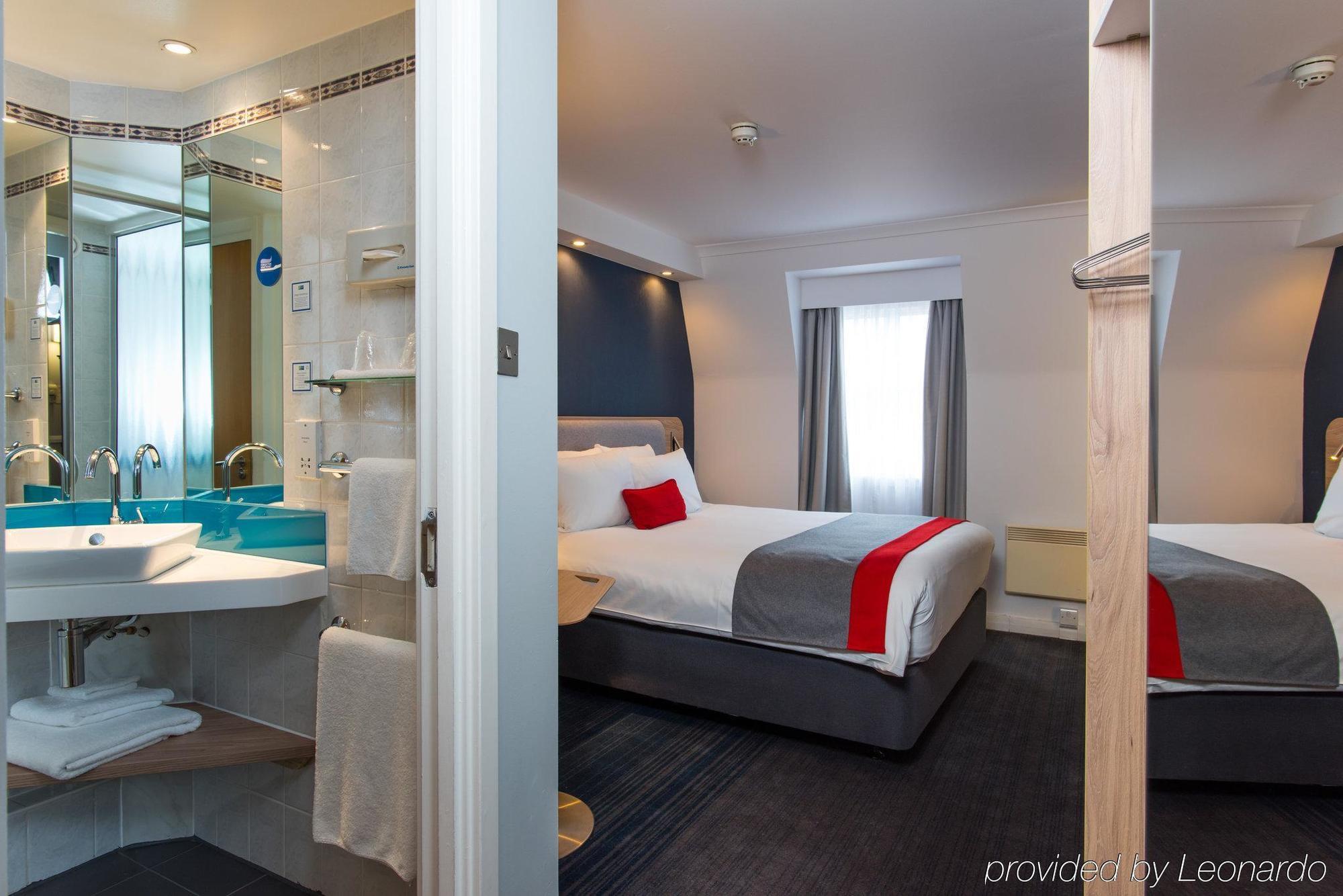 Holiday Inn Express London - Dartford By Ihg Extérieur photo