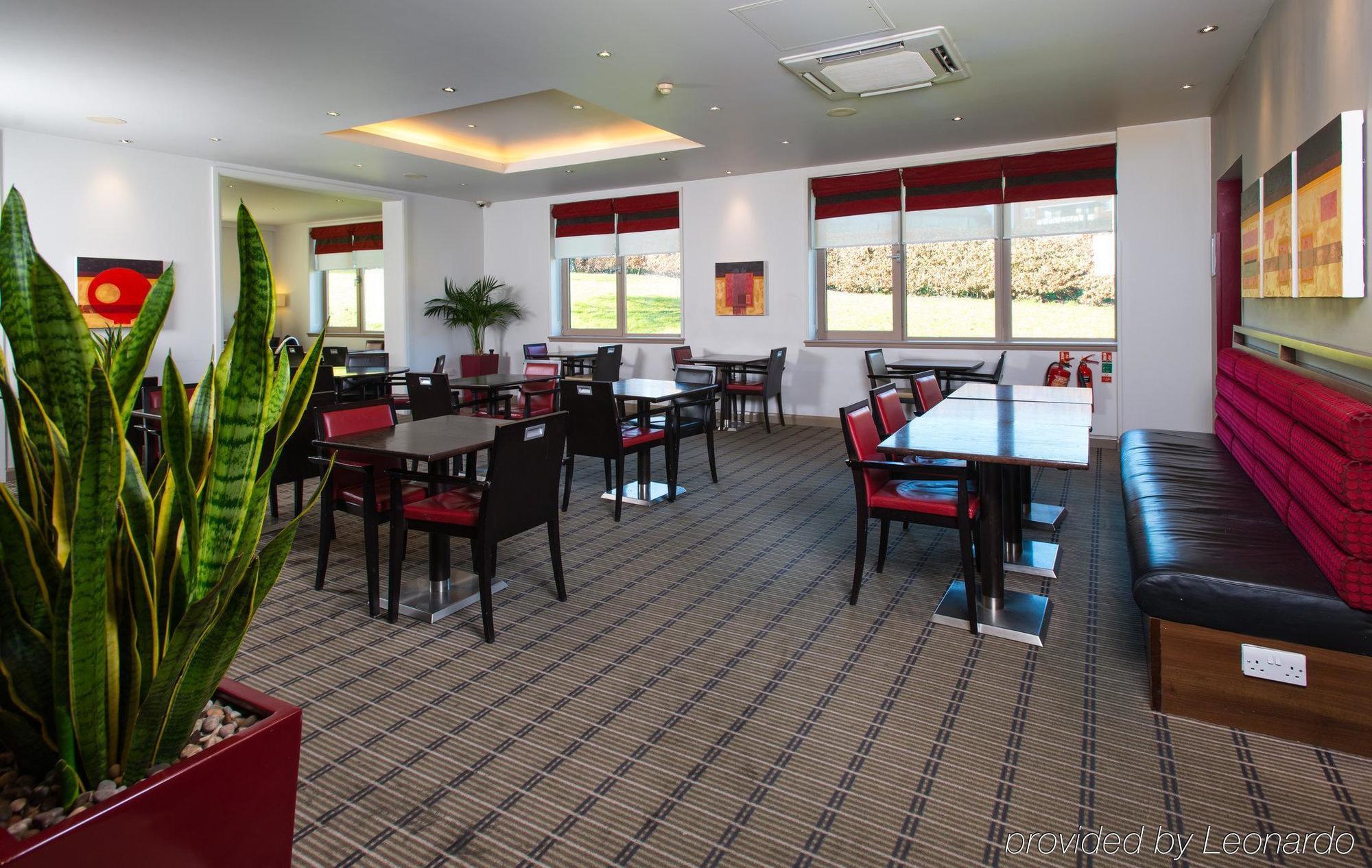 Holiday Inn Express London - Dartford By Ihg Extérieur photo