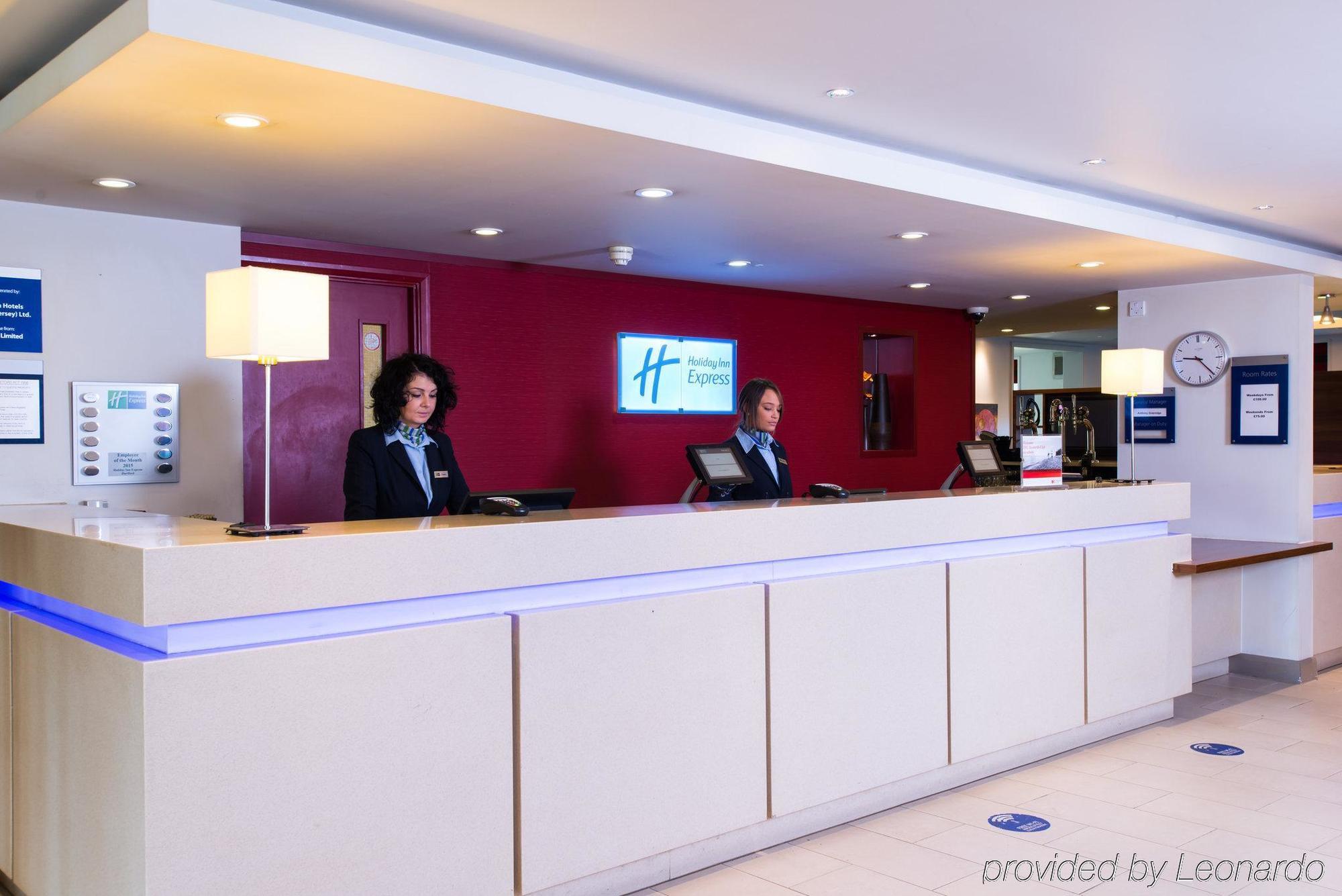 Holiday Inn Express London - Dartford By Ihg Extérieur photo