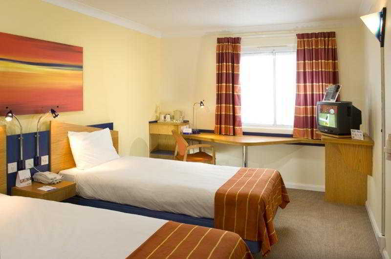 Holiday Inn Express London - Dartford By Ihg Extérieur photo