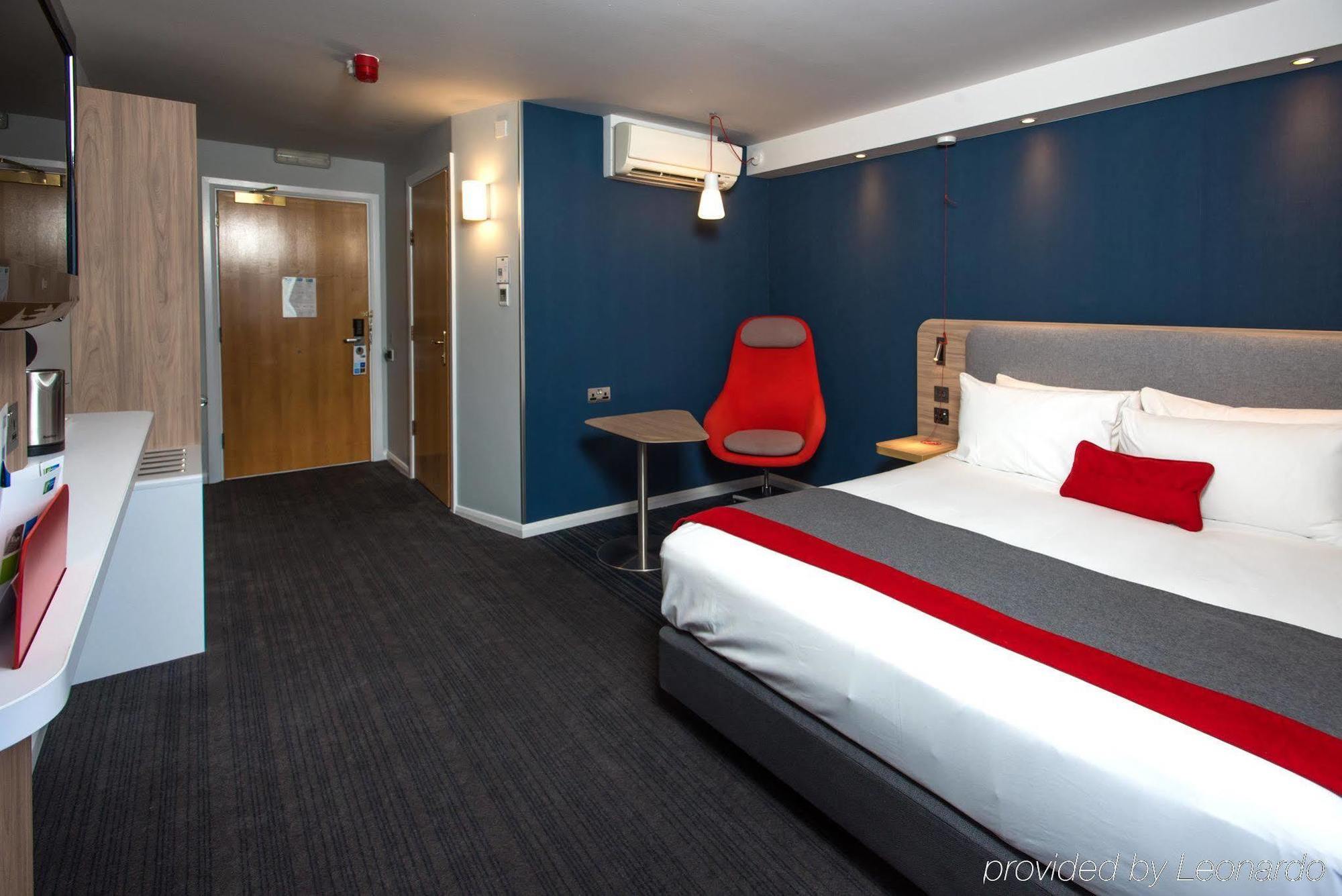 Holiday Inn Express London - Dartford By Ihg Extérieur photo