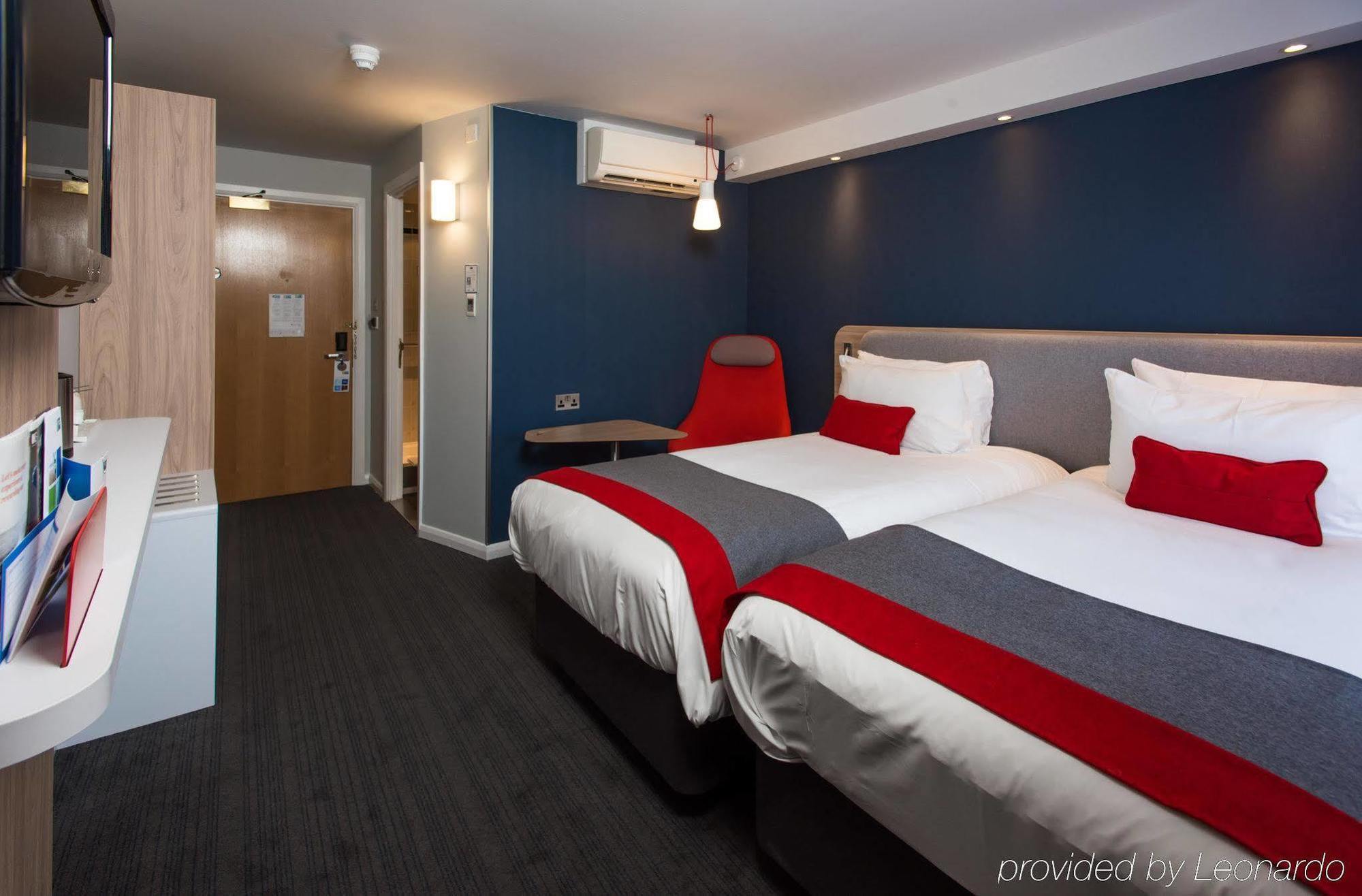 Holiday Inn Express London - Dartford By Ihg Extérieur photo