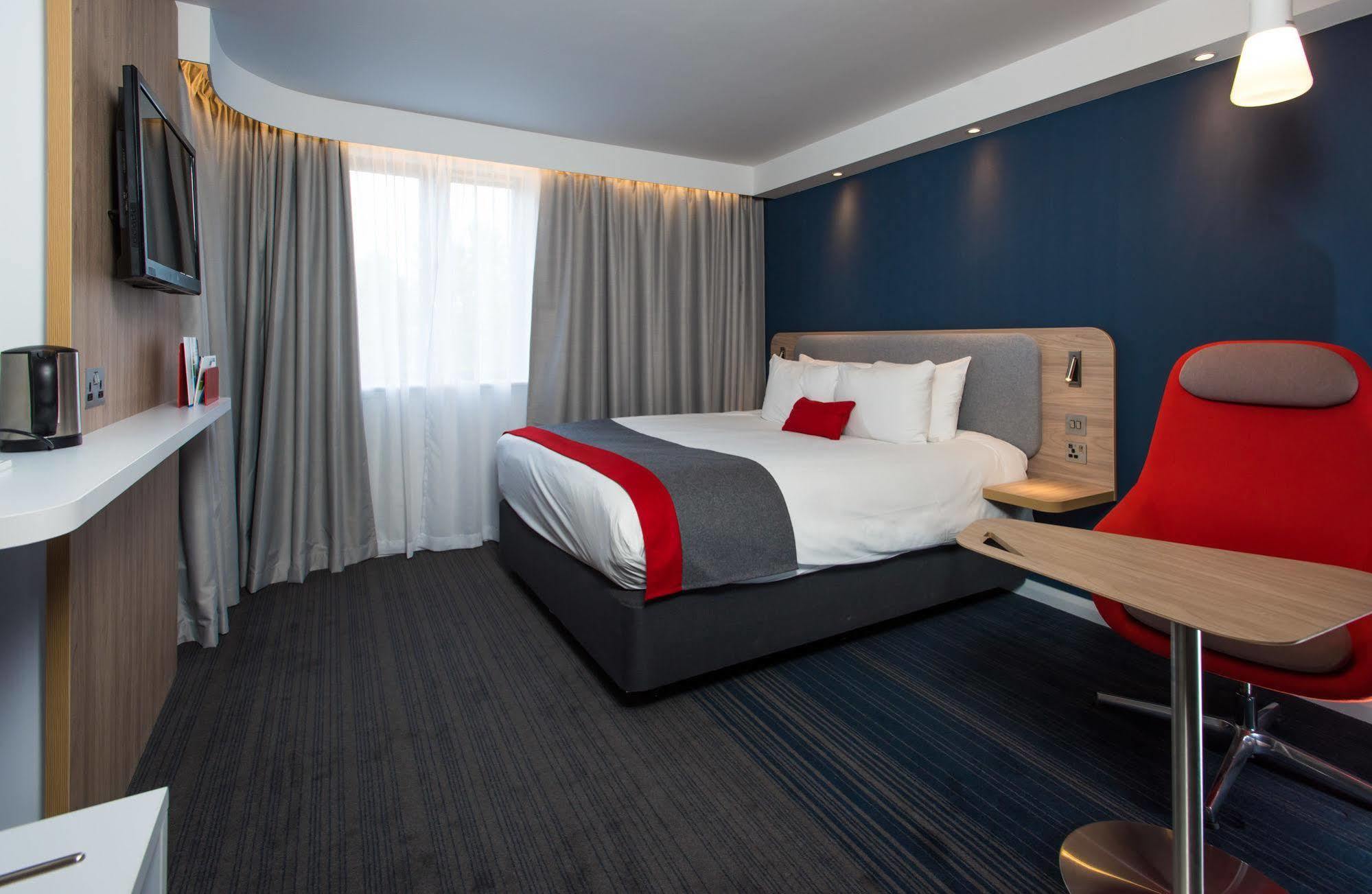 Holiday Inn Express London - Dartford By Ihg Extérieur photo